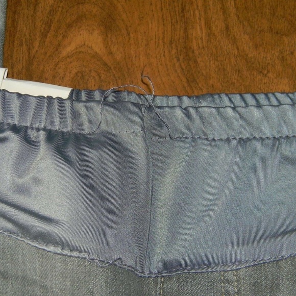 Prevoir Size 8 Demi Panel Gray Jeans NWT - Picture 2 of 5